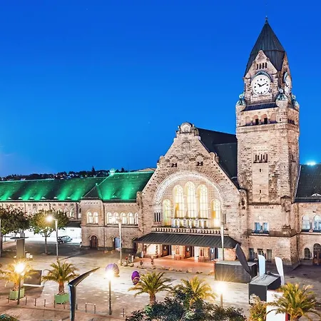 ☆ Les Pieds Sur Terre ☆ Tout Confort ☆ Netflix ☆ Metz Exterior photo
